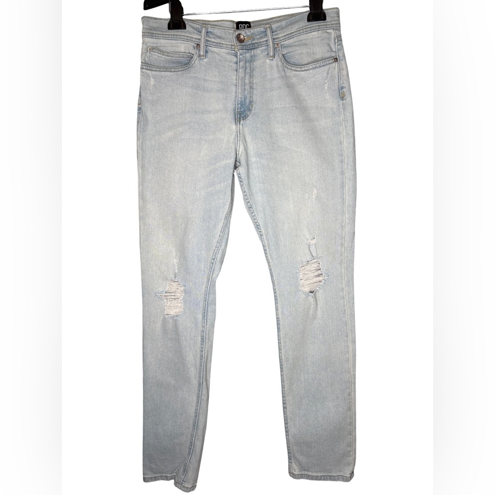 BDG Light Blue Distressed Skinny Jeans 33x32